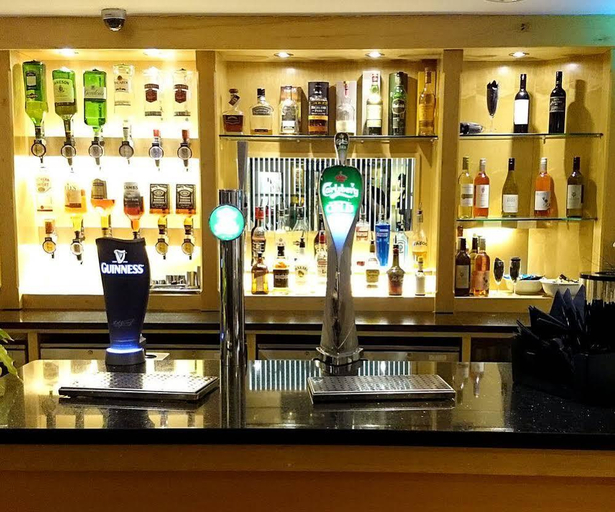 Food & Drinks 5, Dolby Hotel Liverpool, Sefton