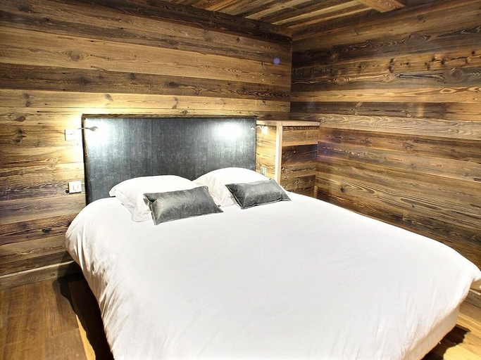 Bedroom 2, Les Alpages du Soleil, Savoie
