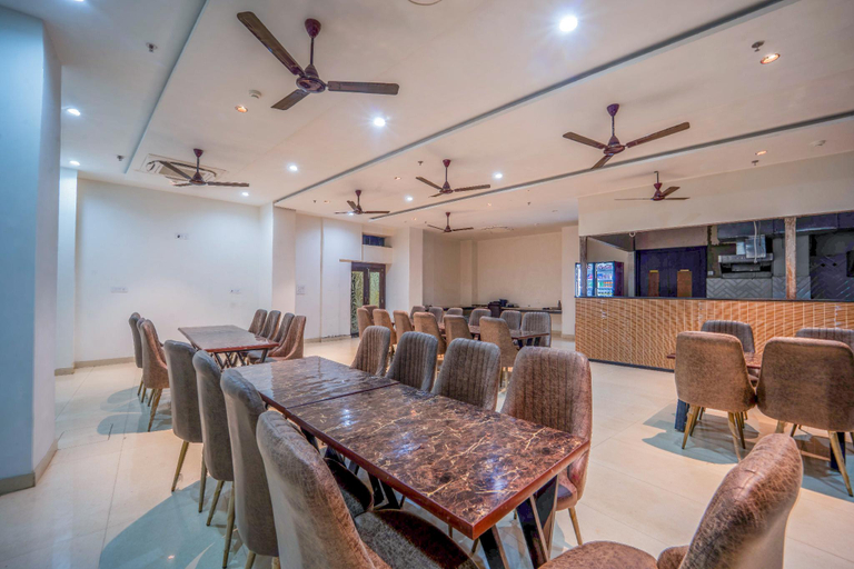 Food & Drinks 5, Hotel Augusto Varanasi, Varanasi
