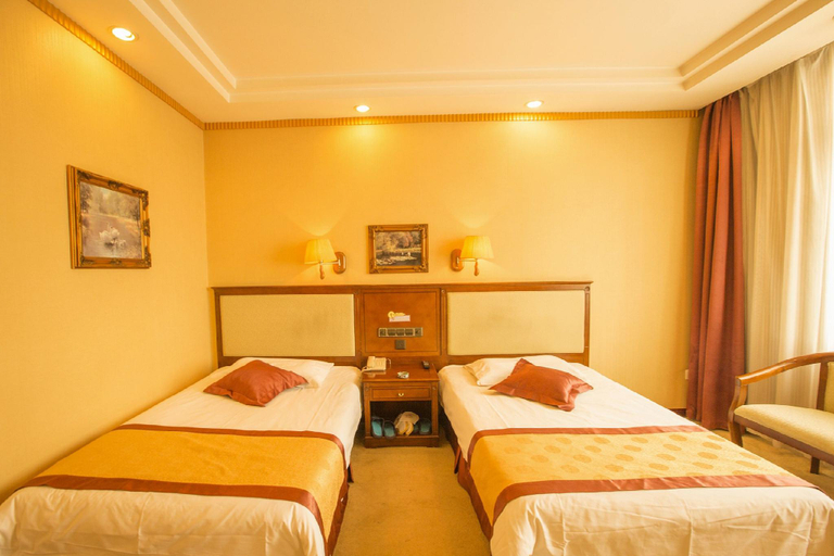 Bedroom 2, Chong Ning Castle Hotel, Jinzhong