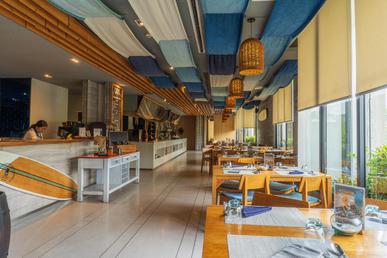 Restaurant 3, Oceanphere Villa by Prop Hopper, Sattahip