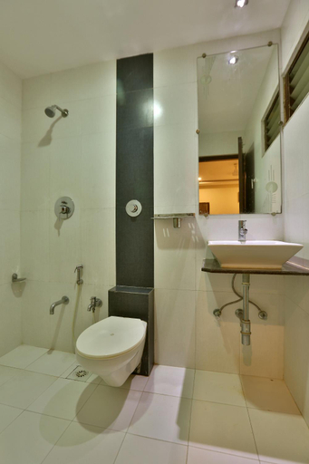 Bathroom, kamran palace, Ahmadabad