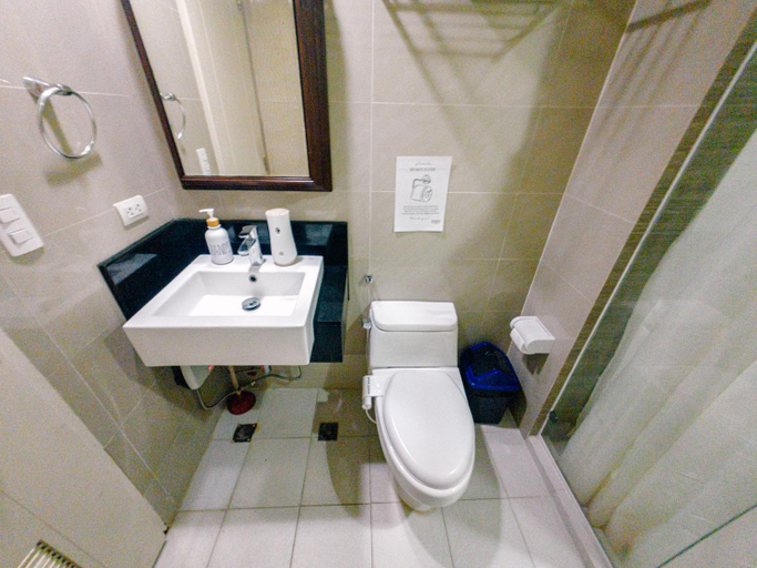 Bathroom 3, COZI Luxury Residences Mckinley, Taguig