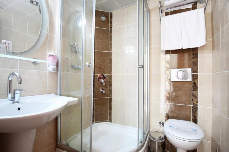Bathroom 3, Yel Holiday Resort, Fethiye