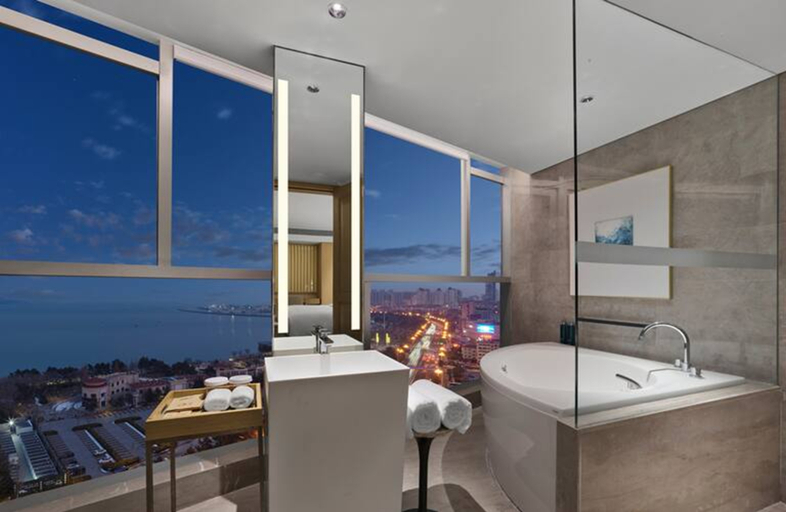 Bathroom 4, DoubleTree by Hilton Weihai, China, Weihai