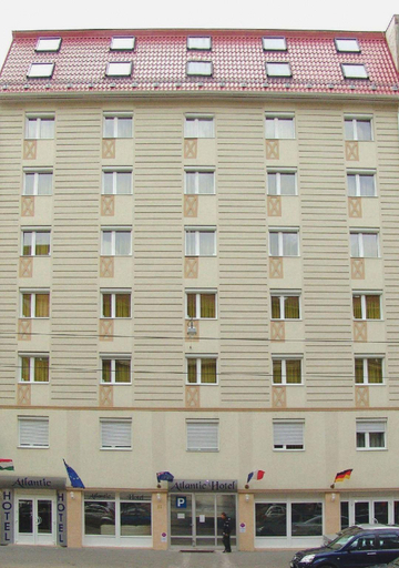 Exterior & Views 2, Atlantic, Budapesti
