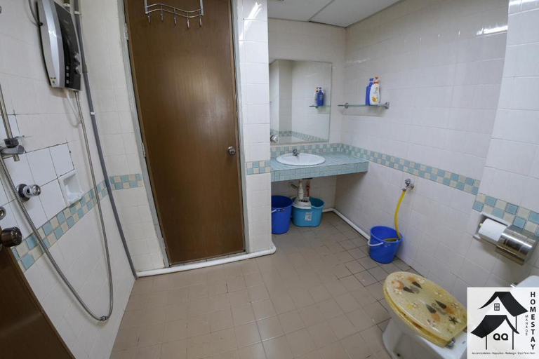 Bathroom, Nice Seaview Apartment with 2R1B, Port Dickson