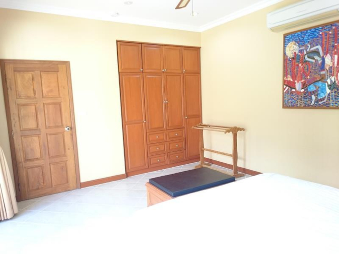 Bedroom 2, View Talay Resort Villas, Pattaya
