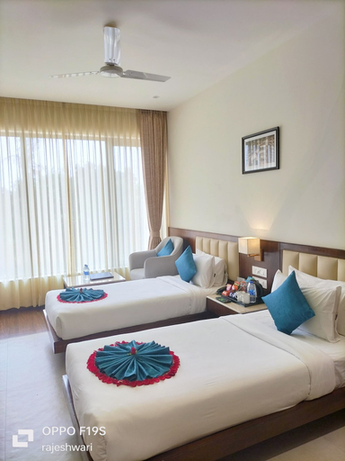 Room 4, The Ocean Pearl Ujire, Dakshina Kannada