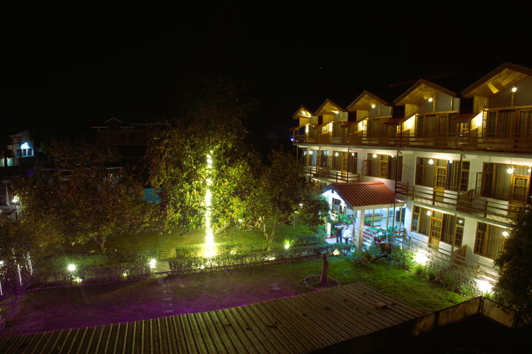 Exterior & Views 2, Persimmon Farmstead, Kullu
