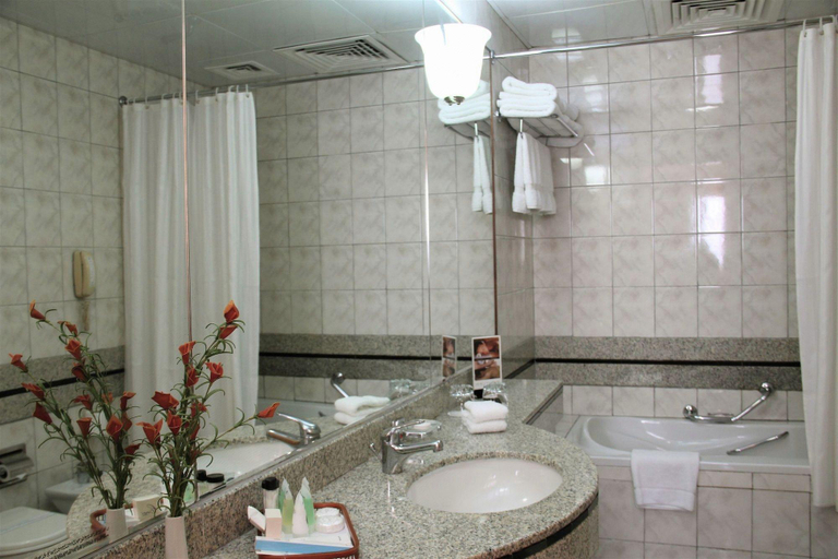 Bathroom 5, Capitol Hotel, Dubai