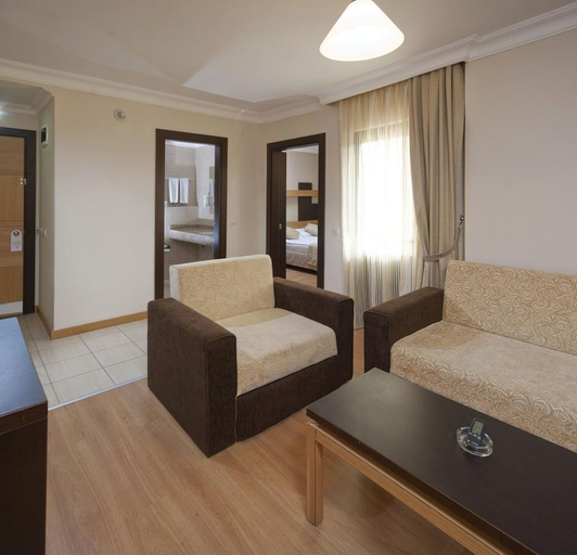 Bedroom 4, Kandelor Hotel, Alanya