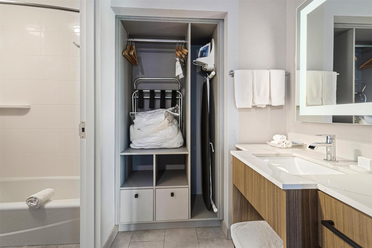 Bathroom 4, Homewood Suites by Hilton Beaumont, TX, Jefferson