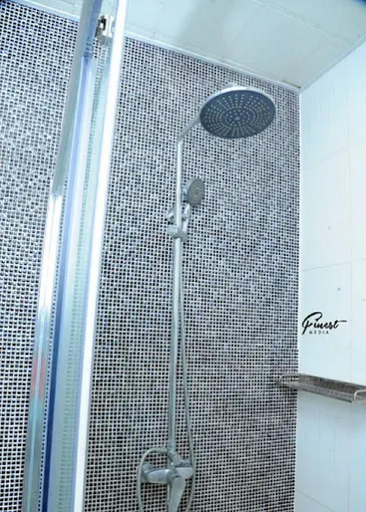 Bathroom, Skywood suite, Abeokuta South