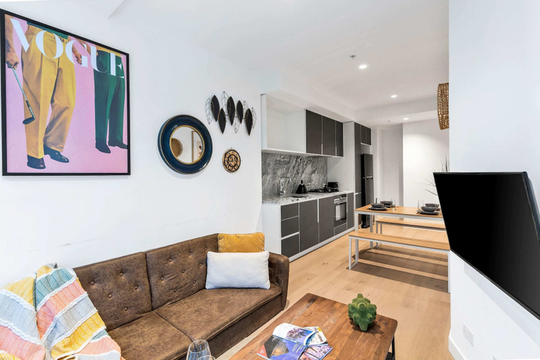 Interior 5, A Lovely Apt Right Next to Southern Cross Station, Melbourne