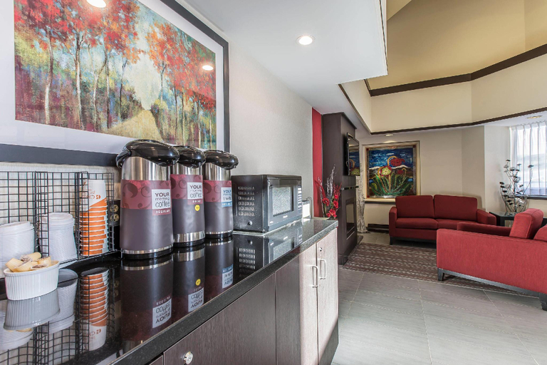 Food & Drinks 5, Comfort Inn Corner Brook, Division No. 5