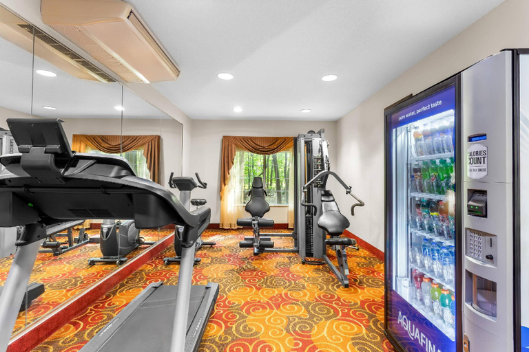 Others 3, Quality Inn Near Interstate I94, Berrien