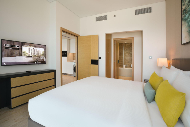 Bedroom 3, Millennium Executive Apartments Mont Rose, Dubai