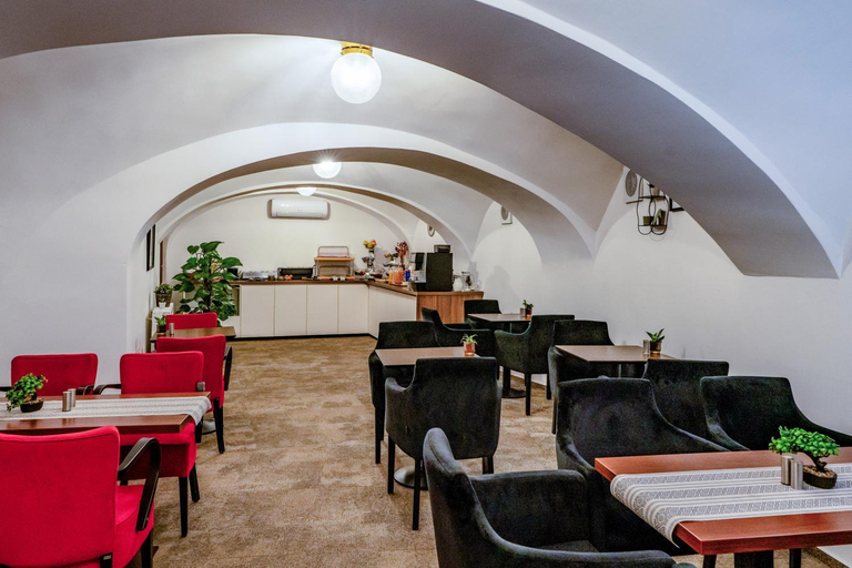 Food & Drinks 5, BlueBell Hotel, Bratislava