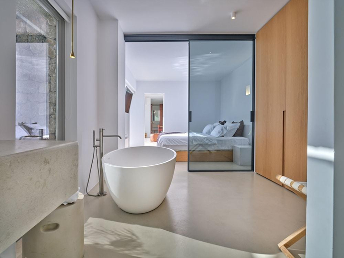 Bathroom 4, Santorini Heights, South Aegean