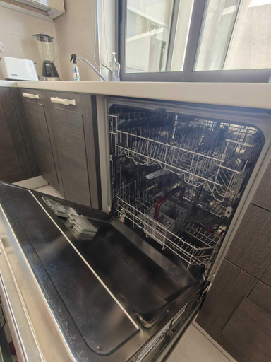Shared kitchen facilities 2, Pembroke Double Room with Private Bath