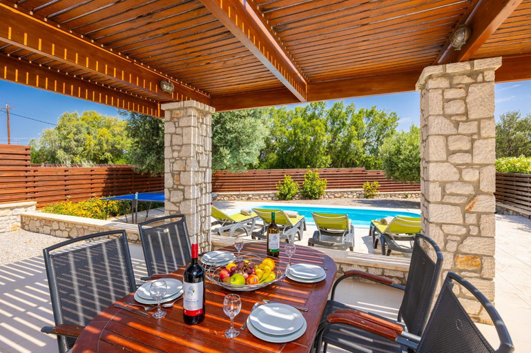 Others 5, Villa Ira, South Aegean