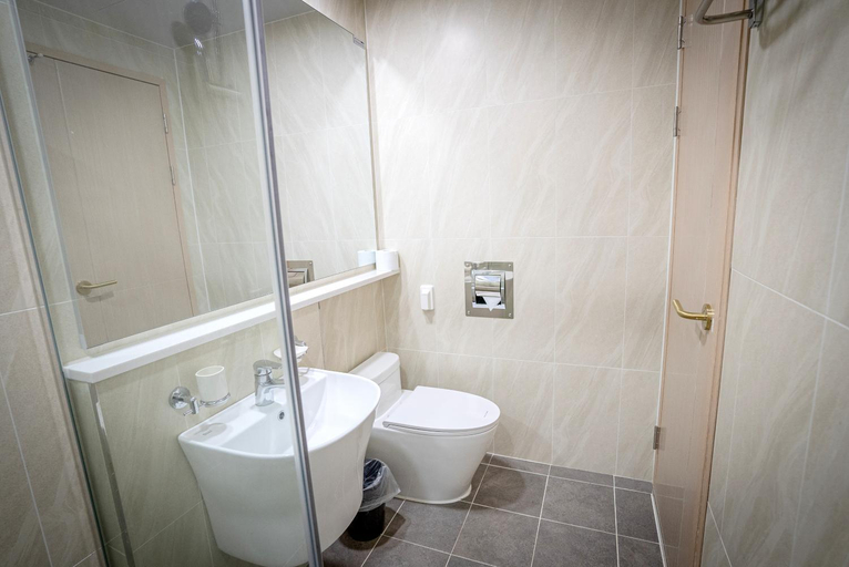 Bathroom 4, Goheung Sun Valley Resort, Goheung