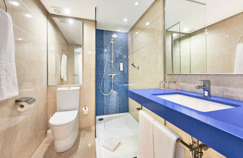 Bathroom 5, Globales Verdemar, Baleares