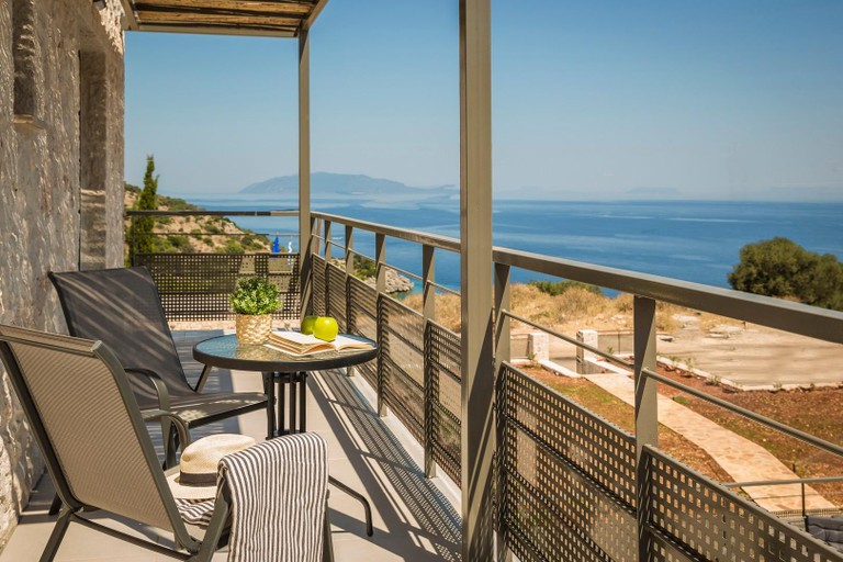 2, Petradi Villa Skala II, Ionian Islands