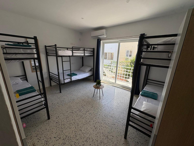 4, Windmill Hostel, St Julian's