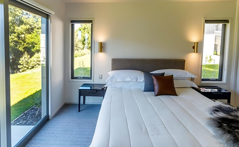 Bedroom 3, The Rees Hotel & Luxury Apartments, Queenstown-Lakes