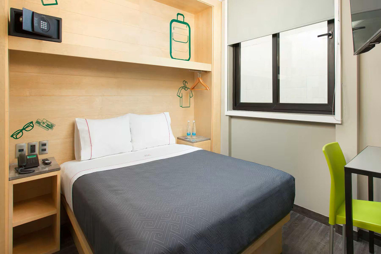 Bedroom 3, Hotel MX zocalo CDMX, Trademark Collection by Wyndham, Mexico City
