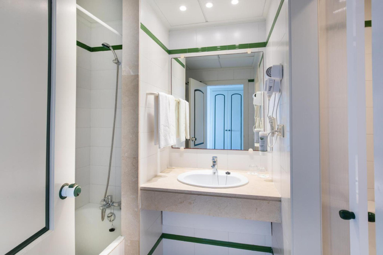 Bathroom 4, Blue Sea Mediodia, Baleares
