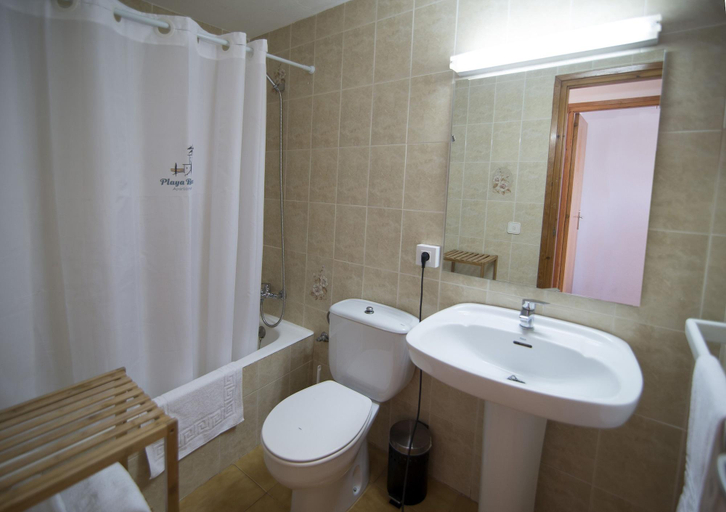 Bathroom 5, Apartamentos Playa Blanca, Baleares