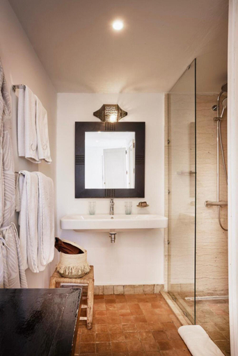 Bathroom 4, Madada Mogador Hotel, Essaouira