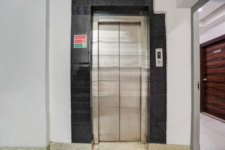 Others 5, Hotel Aerotech, Delhi