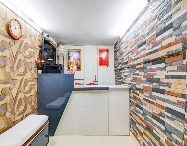 Bedroom, Royal Palace Near Acropolis Mall, South 24 Parganas