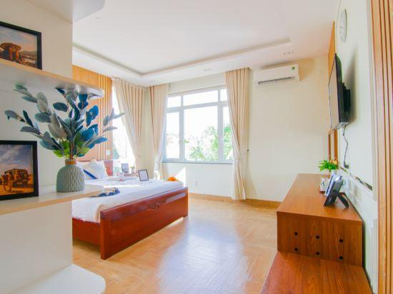 1, Amory Sea View Pool Villa - 5 Bedrooms, Phan Thiết