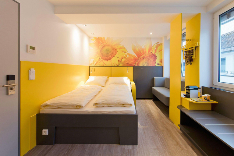 Bedroom 4, Buddy Hotel, München