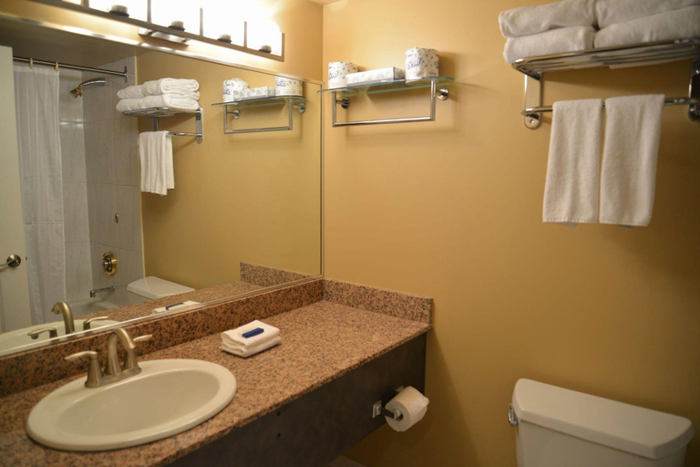 Bathroom 4, ROSEDALE CONDOMINIUMS, Greater Vancouver
