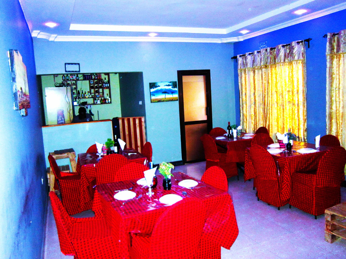 Food & Drinks 5, Safari Park House, Arusha Urban