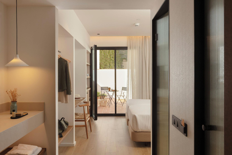Bedroom 4, Elisabeth By the Sea, Girona