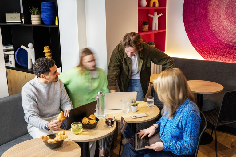 Public Area 3, Hotel Korner Chatelet, Paris