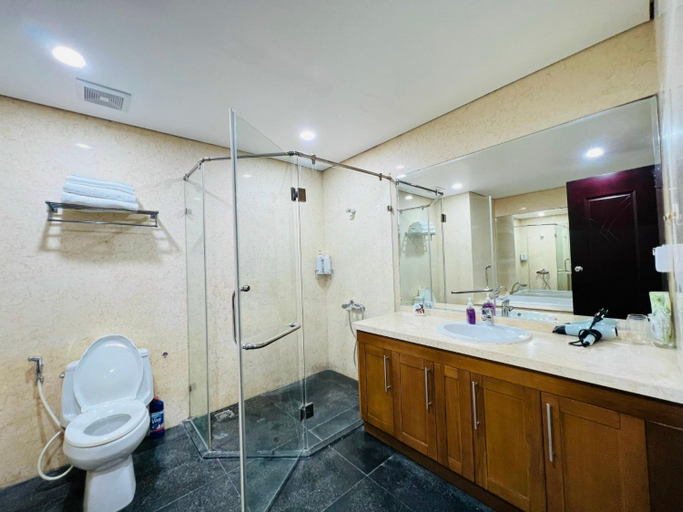 Bathroom 4, Vincom Royal City 72 Nguyen Trai Thanh Xuan, Thanh Xuân