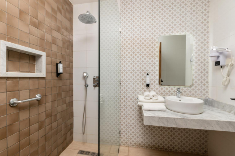 Bathroom 3, Hotel Aferni, Agadir-Ida ou Tanane