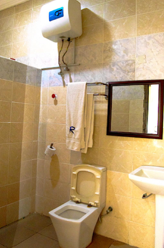 Bathroom 3, Residency Hotel Area 11, AbujaMun