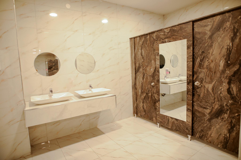Bathroom 3, Emin Koçak Termal Spa & Convention Center, Nevşehir