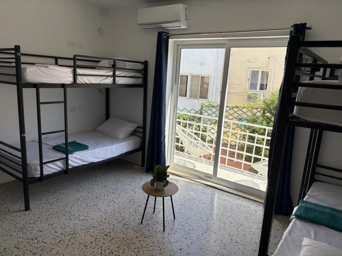 5, Windmill Hostel, St Julian's