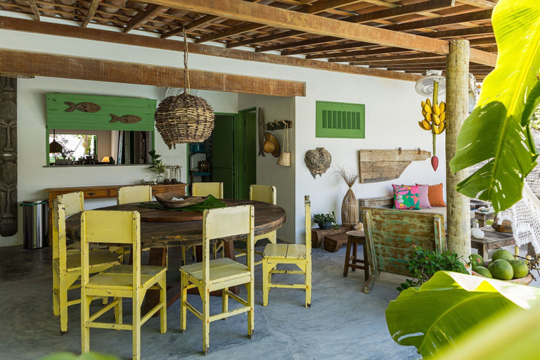 Outdoor dining 5, Casa Mangará, Cruz