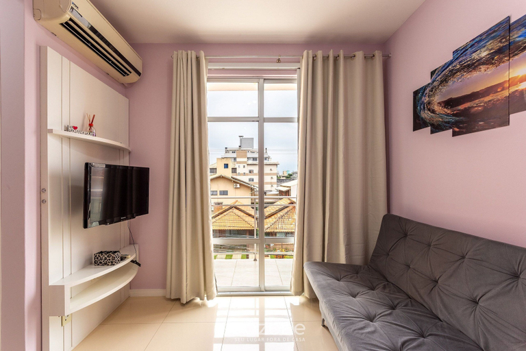Living area 2, Apt Close to the Beach in Canasvieiras Rfs205, Florianopolis